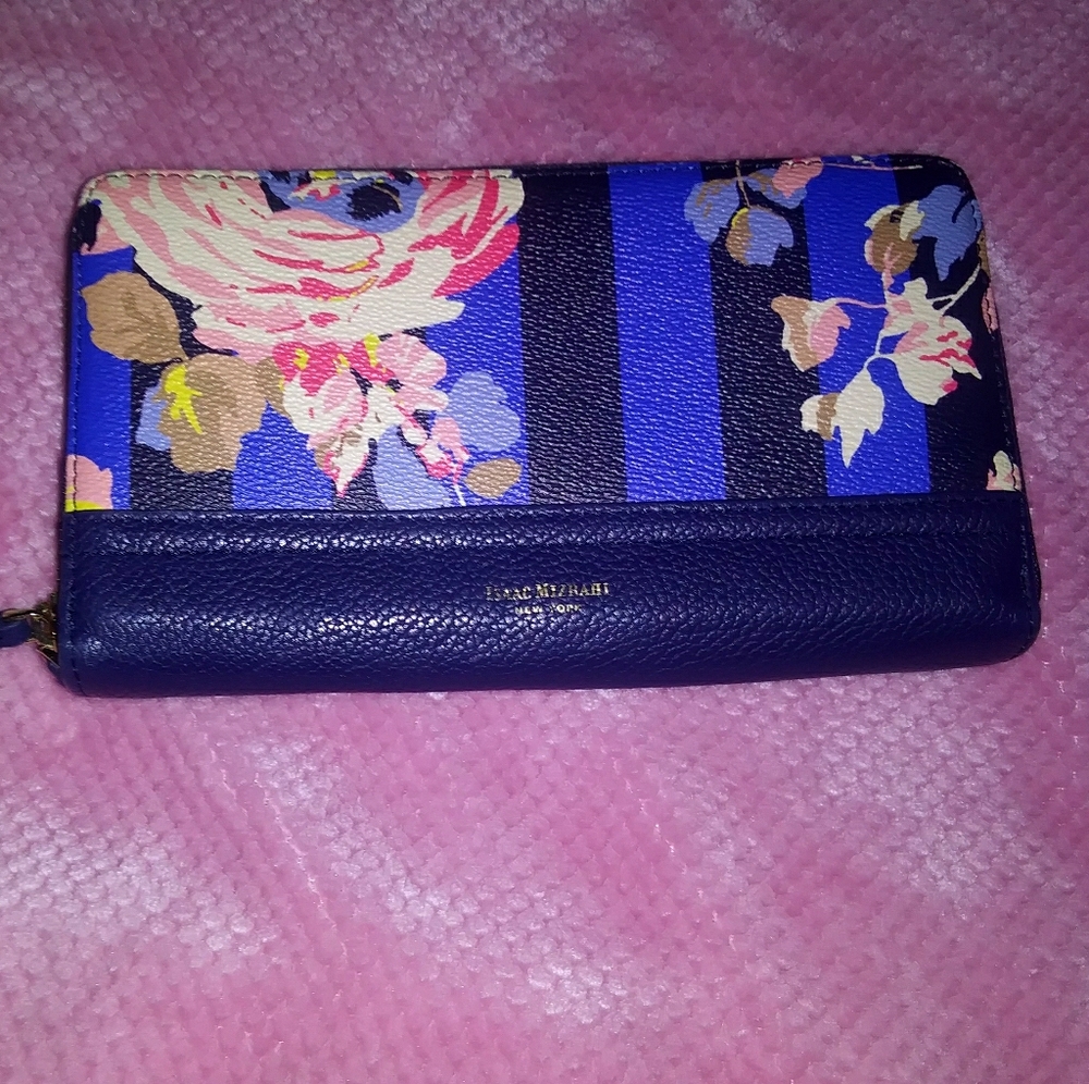Isaac Mizrahi Wallet
